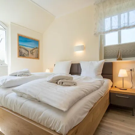 Apartment Dünenpark - Komfortplus Mit 2 Schlafzimmern Und Balkon Im Dachgeschoss 195 *